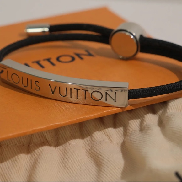 Louis Vuitton Black and Silver Men's Bracelet - Picture 2 of 7
